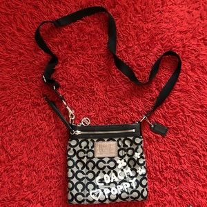Coach Poppy crossbody
